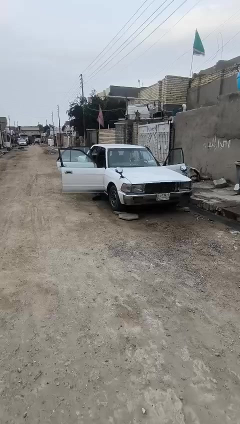 سياره للبيع  سيدان قصيفه سعر على الخاص وبي مجال 
***********
