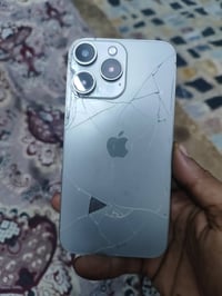 ايفون اكس ار البيع جهاز محور 15 برو ذاكرته 64 بطاريته 83 مكاني بغداد ا...