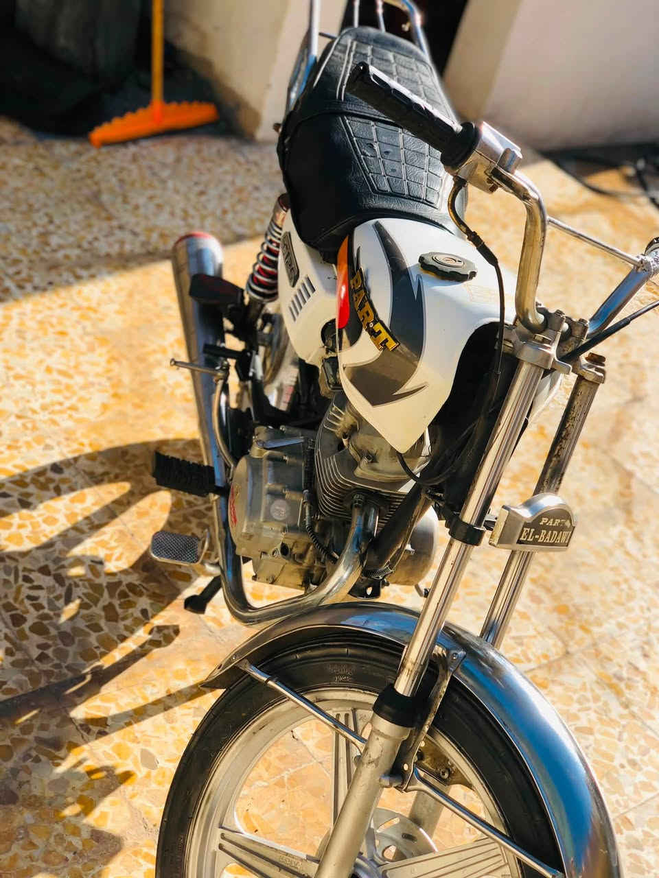 السلام عليكم دراجه بارت اربعه گير
شرط شلعه ومعدل تواير جدد قبل سبوع شاهدهن تانكي جديد كشن جديد سعر 220 وبيها مجال مكاني ايسر حي عدن ***********
