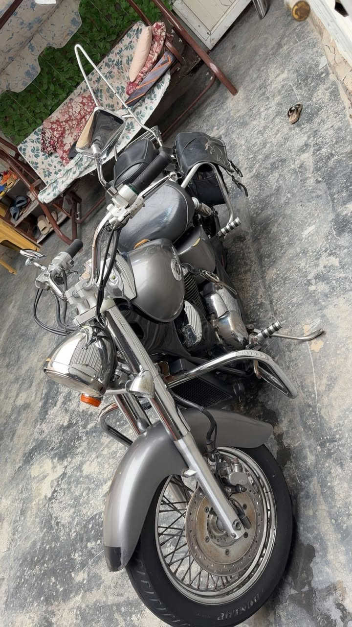 سلام عليكم دراجه هارلي شادو 400 محرك سعره مليونين وربع وبيه مجال بسيط خاص مفتوح


**إذا كنت صاحب هذا الإعلان وتريد حذفه لأي سبب، رجاءا أرسل رسالة إلى الدعم الفني**