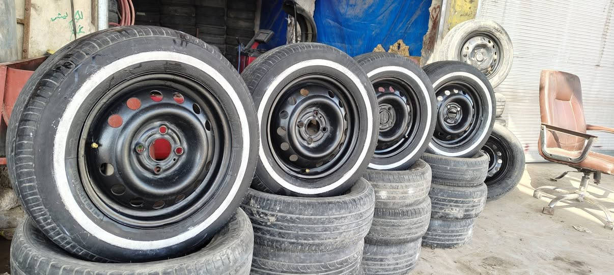 جمعة مباركه كامله
طخم ويل عادي يرهم(فكترة)(اكسنت)(براتون)حجم 14

طخم ويل عادي يرهم (النترا )(كيا اوبتما)( كيا سيراتو)( بطه )حجم 15

لإطارات جميع الاحجام 
215/55/17
215/50/17 اخر تك
225/65/17 اخر تك
205/55/16
215/60/16
205/60/16
205/65/16
215/70/16
225/55/18 اخر تك
235/55/19
235/40/19 اخر تك
195/65/15
195/60/15
185/70/14
185/65/14
195/14
195/15
205/70/15
عنوان القيارة المجمعة الجديدة مجاور محلات ابو صالح لمواد البناء 
رقم ***********
