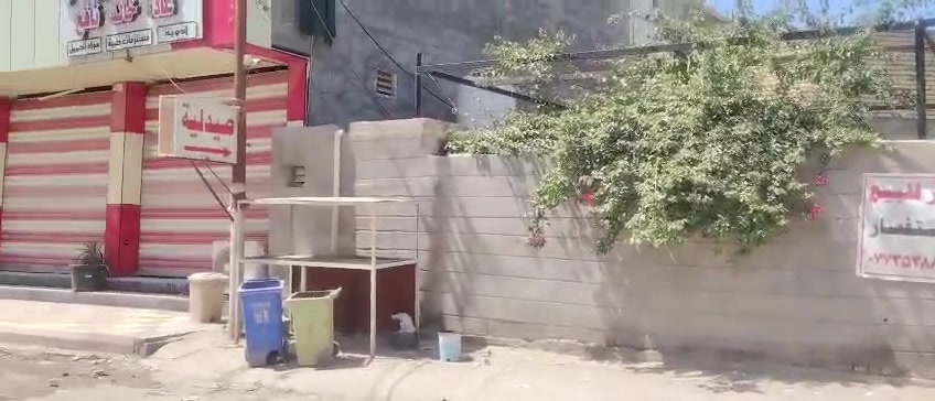نعيد نشر بسبب وعود كاذبة بيت حي الوحده موقع تجاري شارع روضه زنابق مساحه ٣١٥م بيع كما موضح بالفديو سعر 300بيه مجال *********** مراجعه مكتب مسعودي
