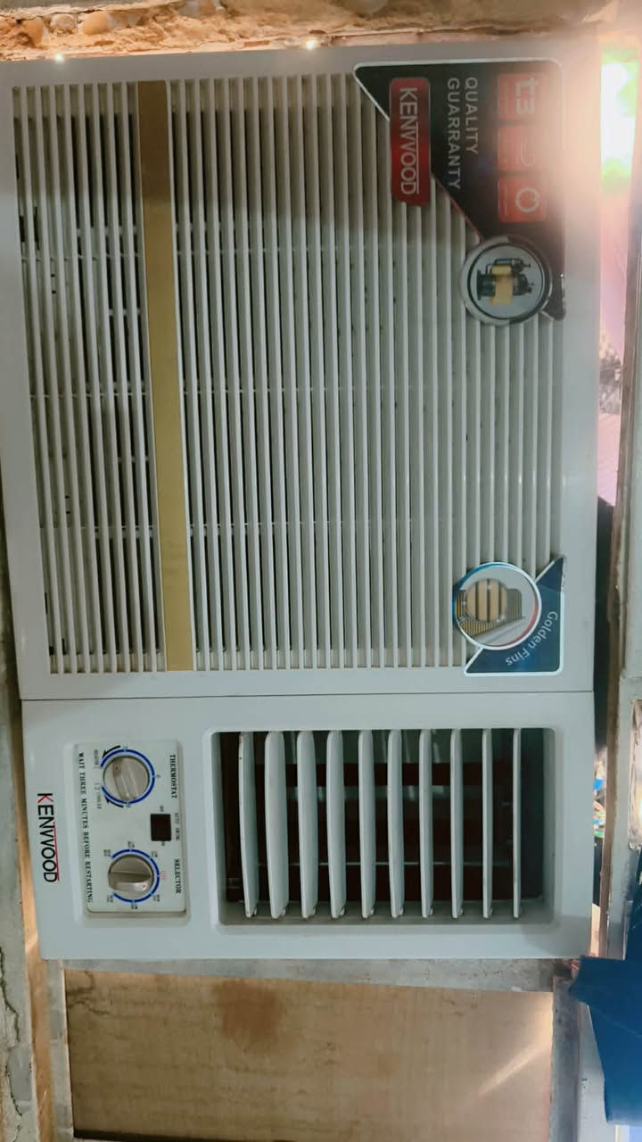 مكيف للبيع جديد مستخدم الصيف الراح فقط السعر 250مكان كاطون الرازي خلف المشروع***********
