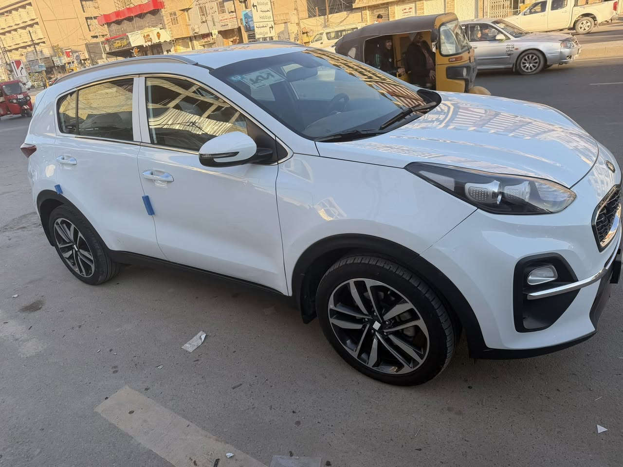 السلام عليكم…. 
للبيع اومراوس بسورنتوا حسب القناعه سبورتج 2021 خليجي الدوليه ام الضمان مواصفات عاديه شاشه ماشيه 57 حقيقي بيهه بارد بالباب والباقي كفاله عامه بعدهه على وضع الشركه مكان السياره بغداد 
السعر/205$
للاستفسار/***********
