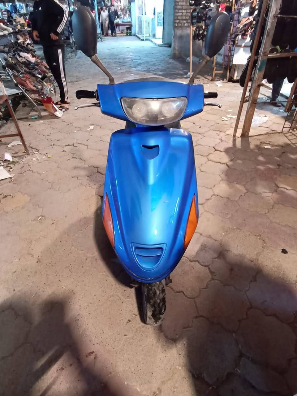 السلام عليكم دراجة فراشه للبيع نضيفه السعر 450 وبيه مجال
***********
