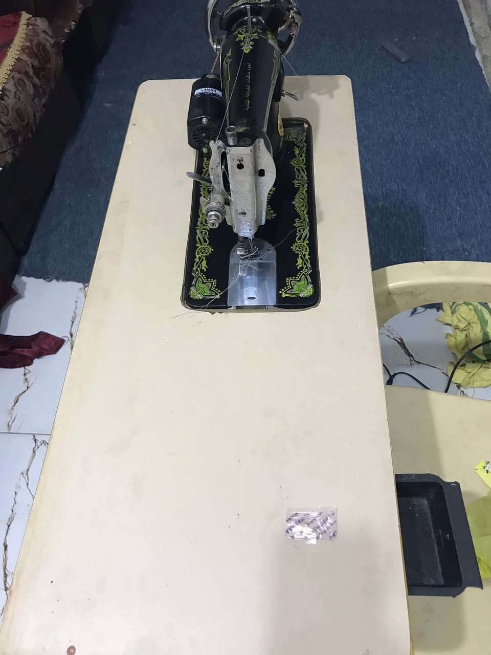 مكينة خياطة اصلية ام الفراشة شغالة على الفحص مكينة وماطور ودواسة وميز السعر ٦٥ المكان نجف حي ميسان ***********
