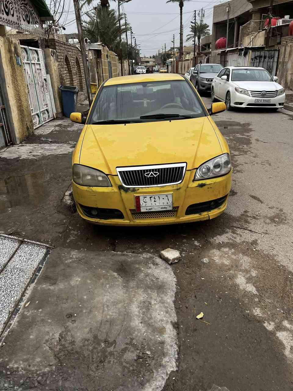 سلام عليكم  شيري للبيع كير مكينه خير من الله بلاديه السياره  موديل2010تحويل ثاني يوم السعر 30وبيها مجال مكان لسياره بغداد *********** هيئه غرامات مصفره سياره
