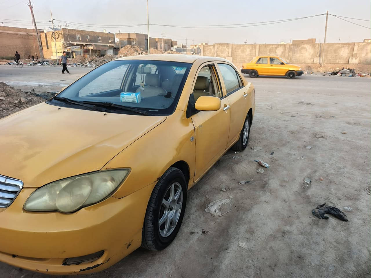 مكلف بلنشر  بي واي دي مديل ١١ رقم قادسيه مصفره هيئه وغرامات مكينه جديده كير جديد تخم تاير مكان السياره الديوانيه السعر ٣٠ بيهه مجال ***********

