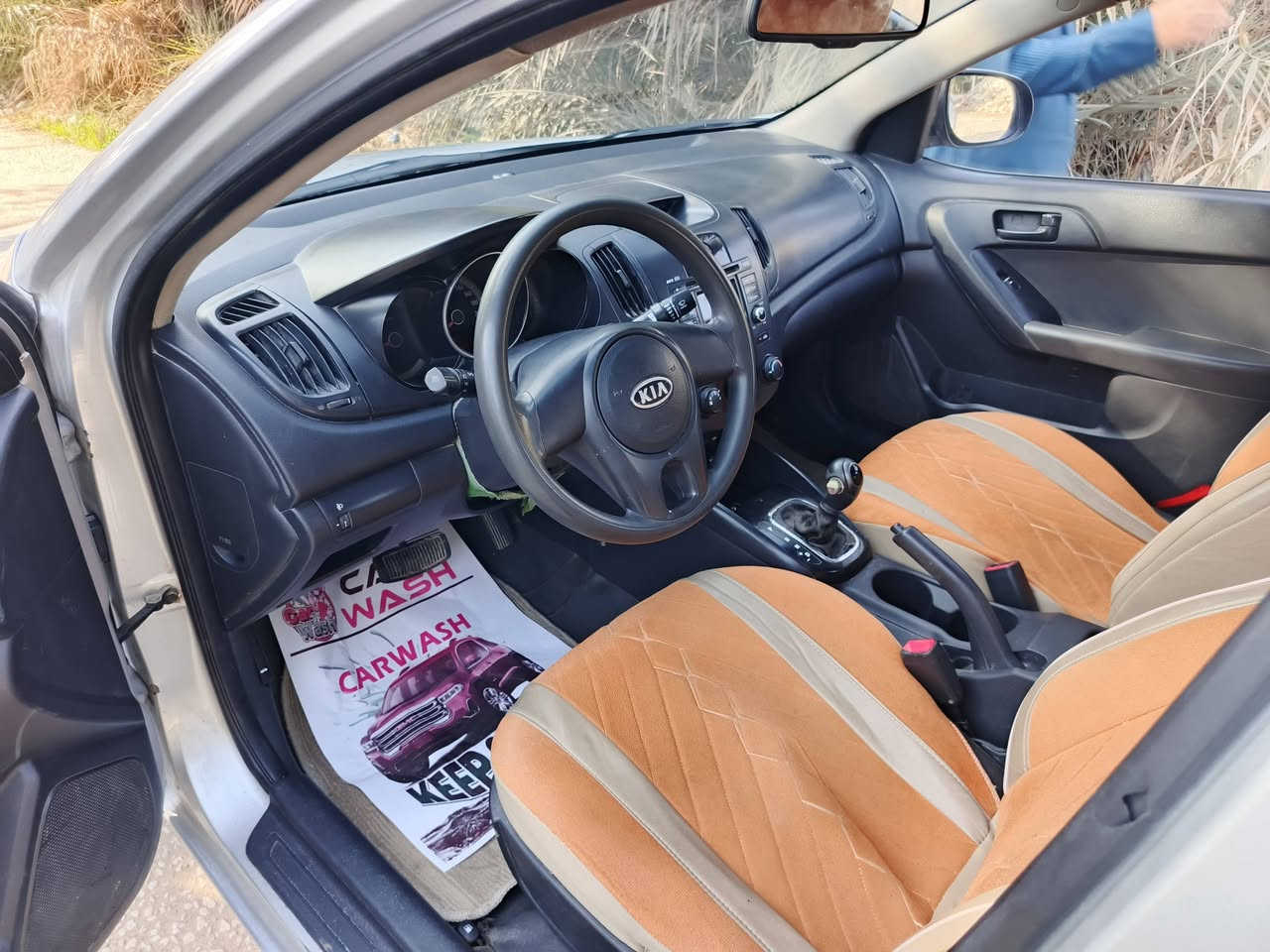 سيراتو ٢٠١٢ مكفوله من الضربه فقط صبغ حزام اثر جراد مكينه كير حداديه تبريد تخم تاير كهربائيات كله جديد ماعايزه برغي رقم كربلا انكليزي مكان السياره كوفه السعر ٨٥ وبيها مجال ترهم مراوس 
***********
