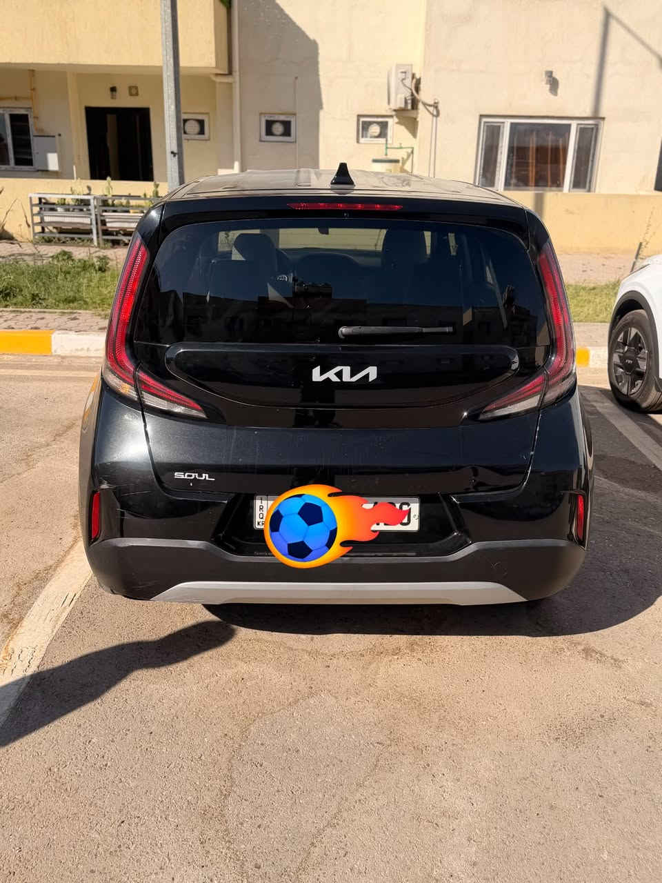 على بركة الله ، للبيع سيارة بحالة ممتازة
سيارة صول زقم اربيل
موديل 2024محرك ٢٠٠٠ دوش 
توقف ذاتي ، تحكمات ستيرن
Lx
ماشية 17 كم
شاشة كبيرة تحديد مسار   
حادثها خفيف جاملغ وباب 
نظيفة من الداخل والخارج والي يشوفها راح يعرف شگد محافظ عليها
تحتاج تشوفها ع الطبيعة حتى تعرف قيمتها 
سعر $160 وبيها مجال تواصل***********

مكان السيارة بغداد بسمايه
