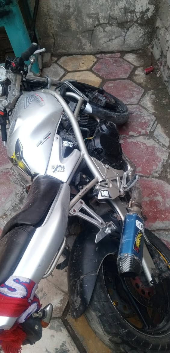 السلام عليكم شباب هاي سنويه ورقم *********** بالنسبه للشراي مكينه مكفه خير من الله شرط 180
