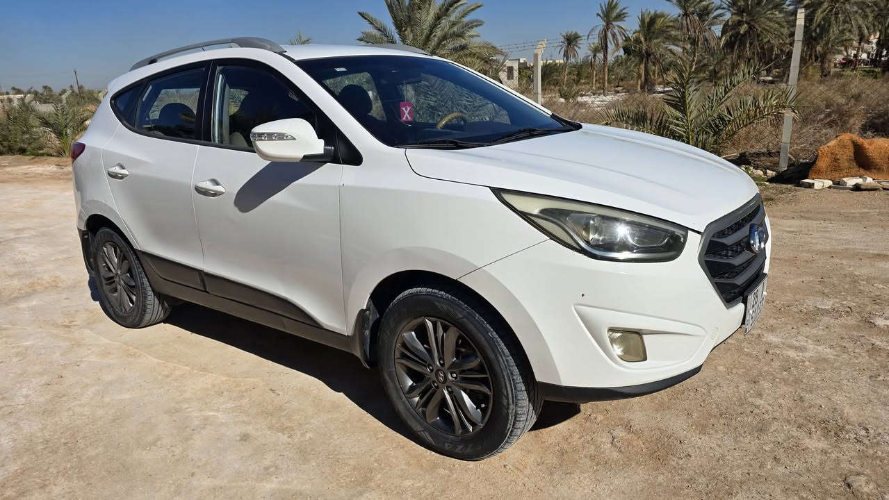 السلام عليكم
توسان موديل2015 نجف رقم انكليزي سيارة جاهزة وارد خليجي تدفئه تبريد كامرة خلفيه محرك بلادي تخم تاير جديد حادث فقط جاملغ امامي جهة السايق للتواصل ***********وبي واتساب.
العنوان:النجف الحيرة
السعر145ورقة ولشراي بيه مجال
