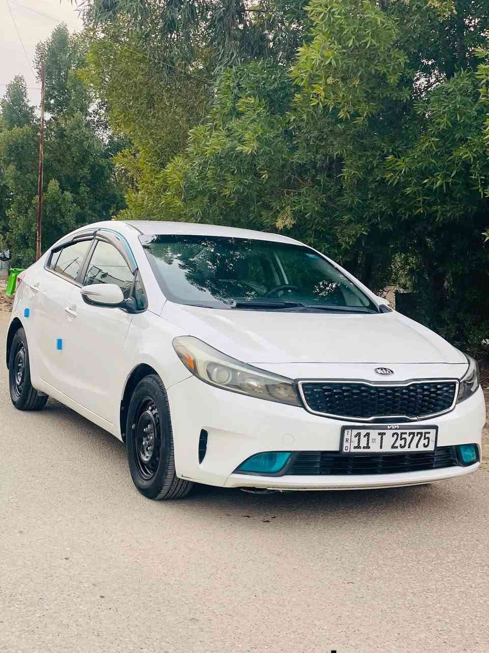 سلام عليكم فورتي للبيع 2018 مكفوله من الدعاميه للدعاميه خير من الله السعر 115 وبيها مجال
رقم بغداد مكاني بغداد الدورة رقم ***********
