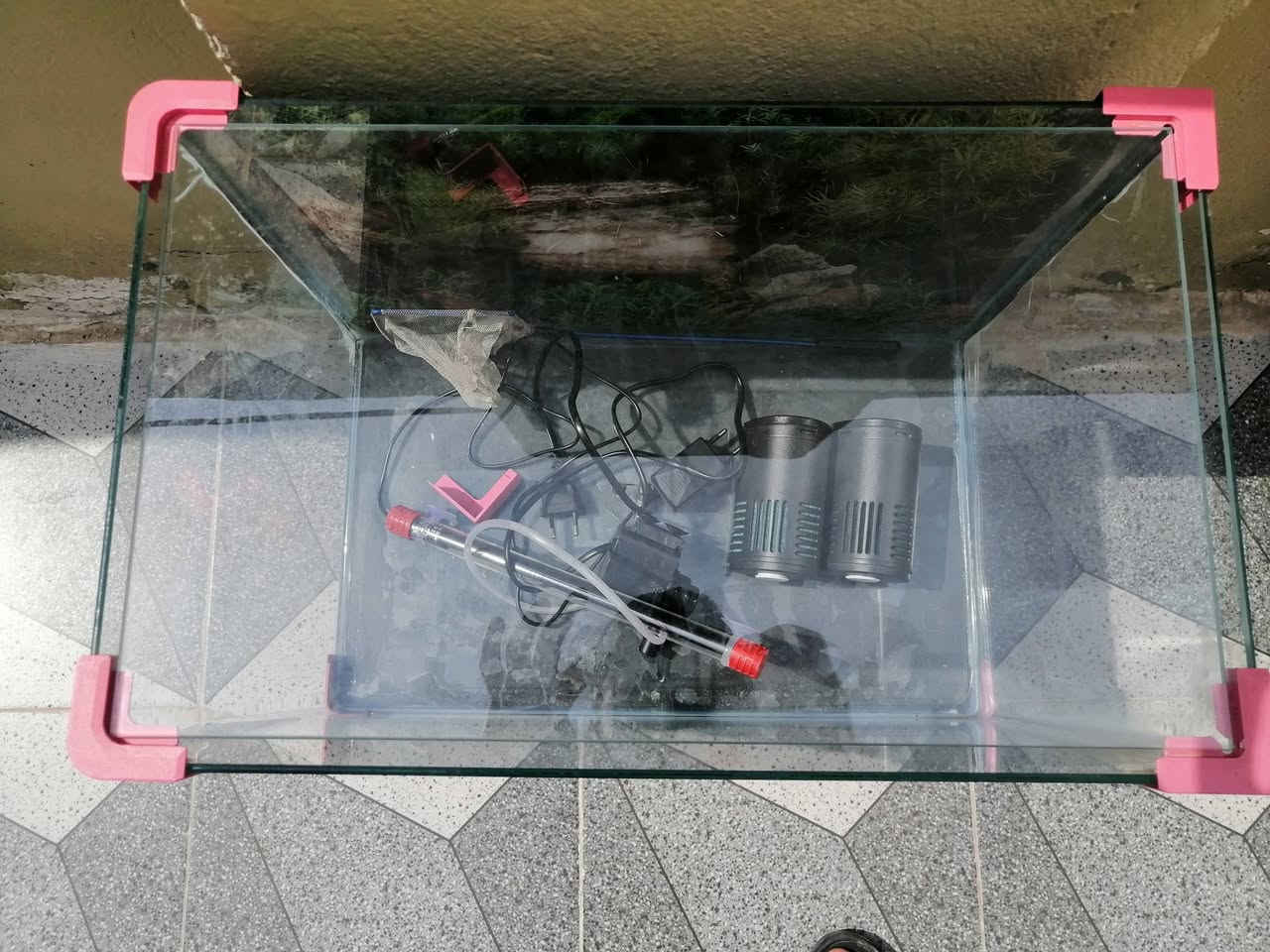 السلام عليكم ورحمة الله وبركاته
متاح حوض أسماك زينه مع كامل الملحقات ماطور وشمعة....
القياس مالته الطول نص متر ٥٠ س والارتفاع ٣٦س والعرض ٣٠س
ال يريده يراسلني وبي خير ويدلل


**إذا كنت صاحب هذا الإعلان وتريد حذفه لأي سبب، رجاءا أرسل رسالة إلى الدعم الفني**