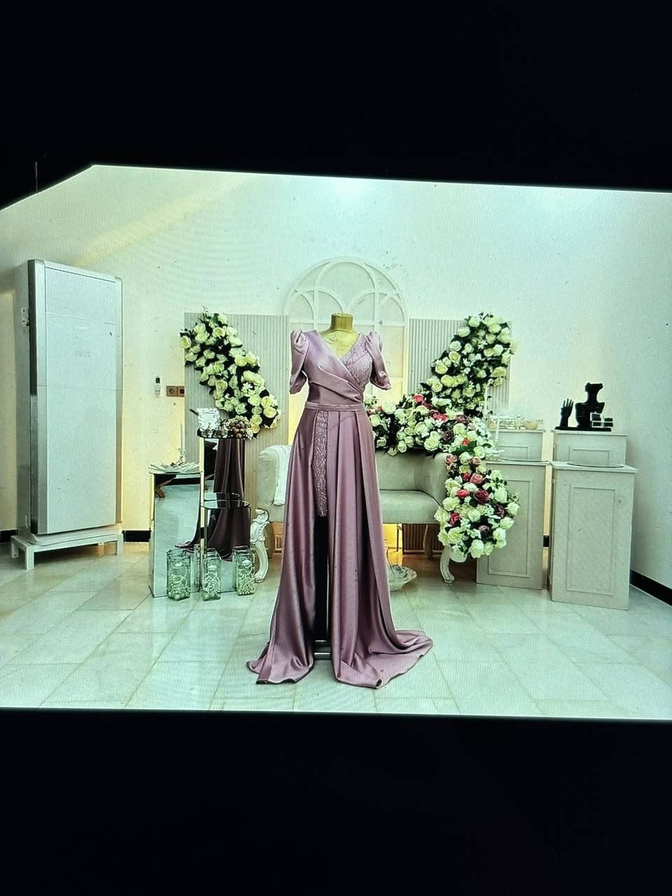 بدله جديده قياس 40 اخذتها ب 150 أريدها ب 90 كلش حلوه باللبس


**إذا كنت صاحب هذا الإعلان وتريد حذفه لأي سبب، رجاءا أرسل رسالة إلى الدعم الفني**