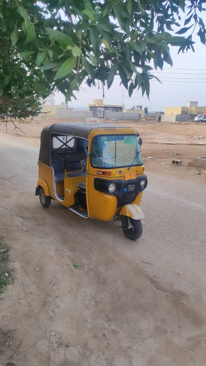 السلام عليكم شباب تكتك البيع موديل 20شهر8تكتك تخم تاير كهربائيات كله شغاله اوراق وكيله شاكر ابو المجر ميسان العماره***********
