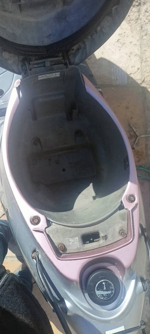 السلام عليكم دراجه للبيع بيجي الرقم***********السعر350
وبيها مجال قليل
