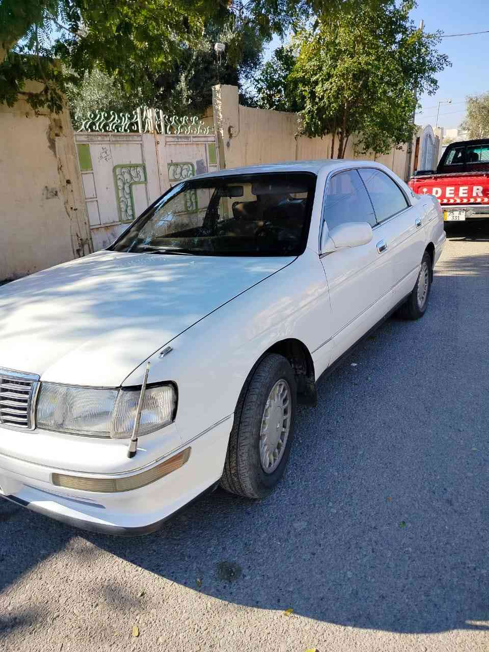 السلام عليكم بطه موديل ٩٣ رقم كركوك سنويه ٢٧ مكفوله من الكص ونقل الجثه محرك ثنين ونص اسود كير شرط كهربايات كله شغاله تبريد شغال تدفه نار تايرات ربعه جدد فانات كهربائيه مال شاهينه بيه جاملق وبونيد مبدلات ولباقي مكفول السعر ٦٢ ***********
