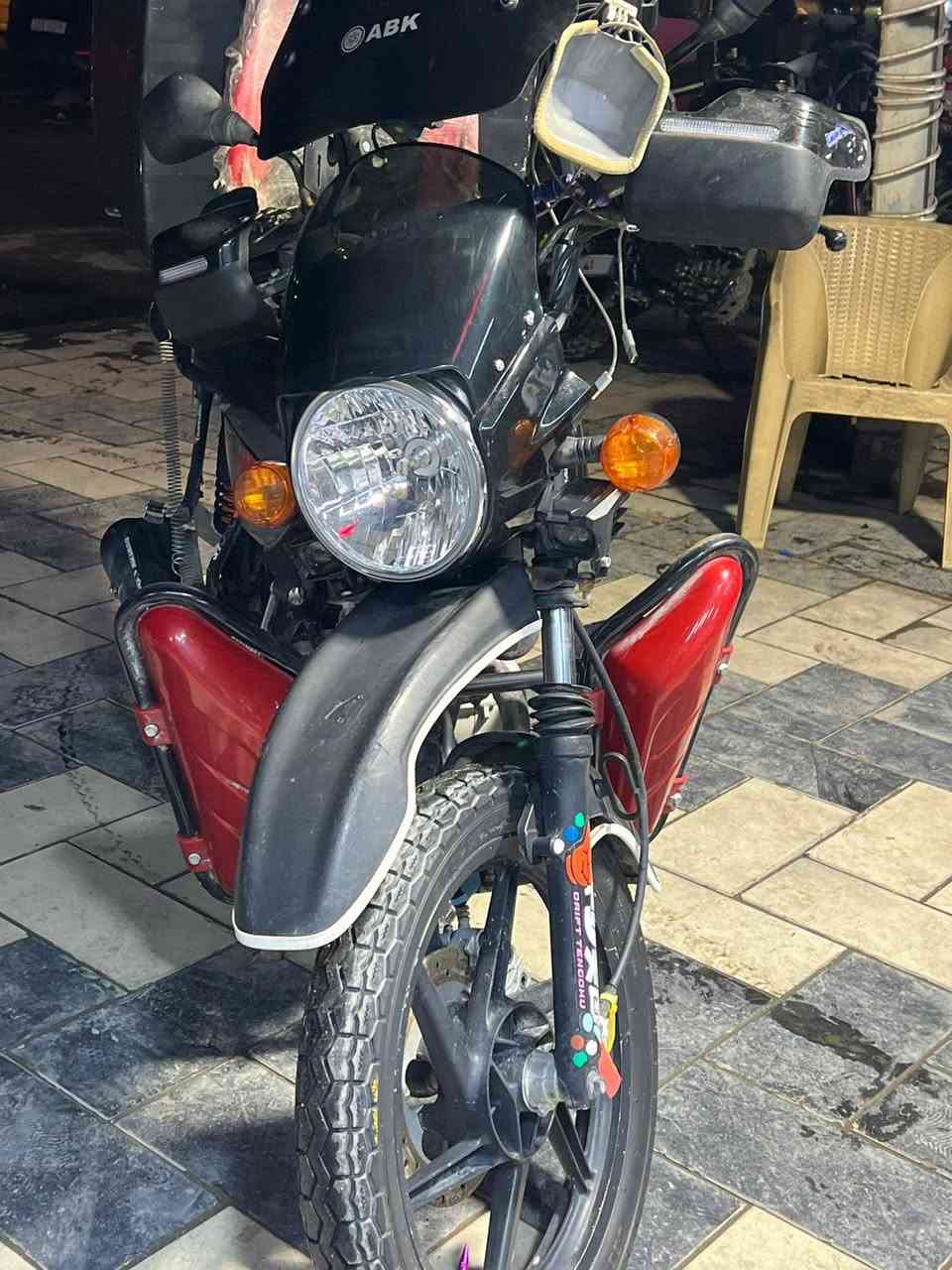 السلام عليكم بوكسر نضيفة 
للاستفسار***********
