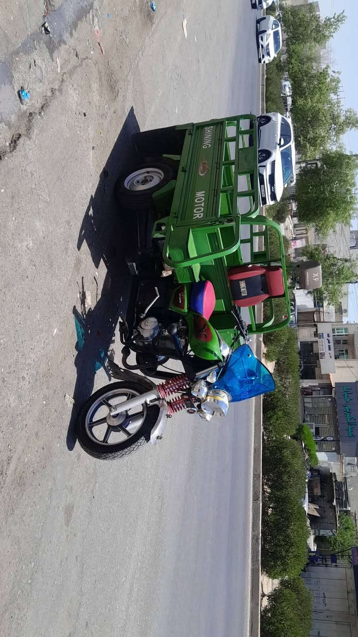 السلام عليكم ستوته للبيع موديل 2022 شاصي شرط ستوته حلوه وجاهزه كبل عشقل ويل صاج تاير عريض المرقوب العنوان اربيل رقم***********
***********
