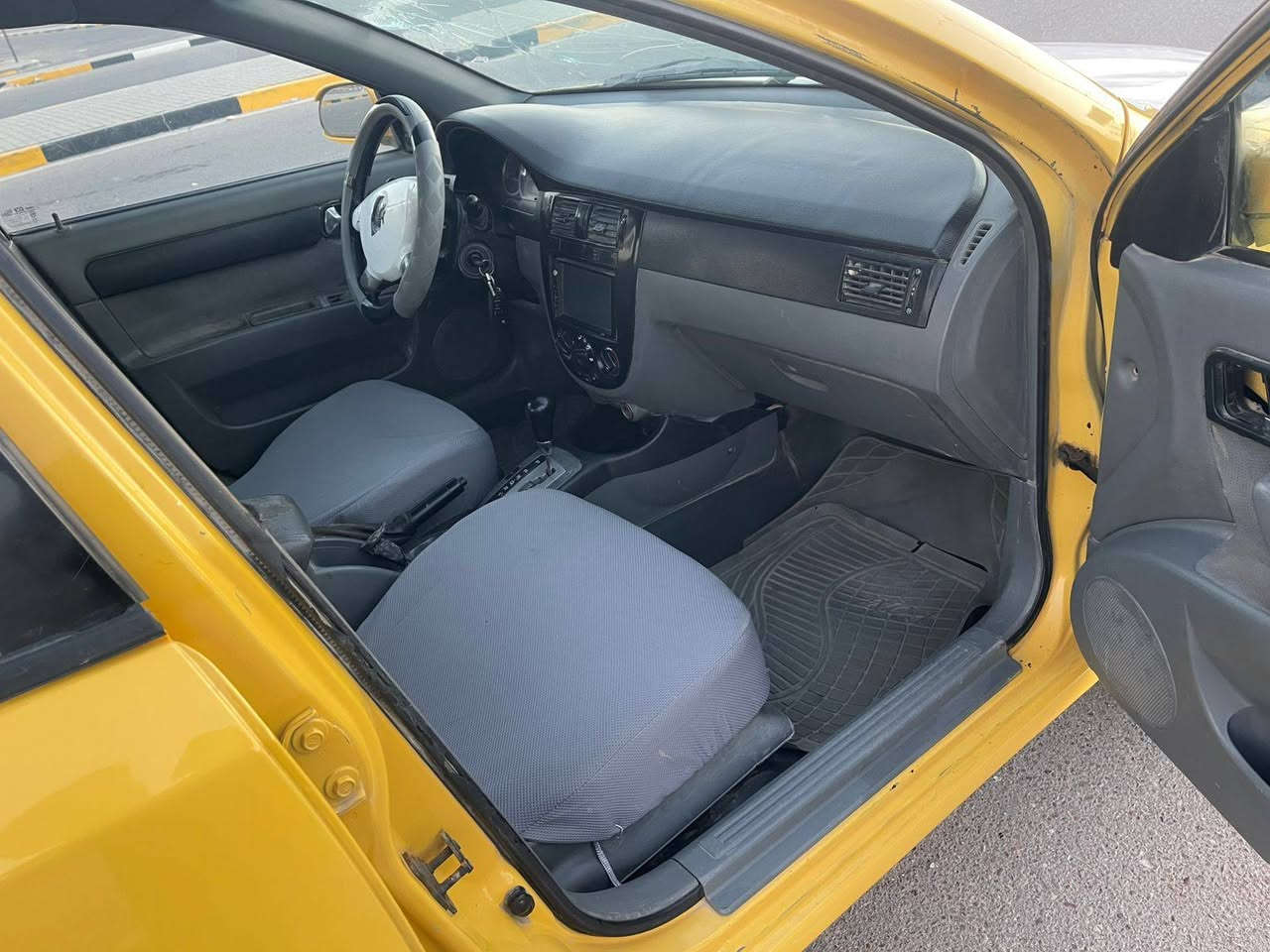 سلام عليكم سيارة اوبترة موديل 2011 جاهز من كلشي صبغ عام اثر خياس ملكوطه فقط رقم بصرة  تحويل ثاني يوم تخم تير سيارة جاهزة من كلشي هيه وغرامات مصفرة سنويه مجددة 2027 مكان سيارة البصرة حي الحسين سعر 48بيه مجال ستفسار *********** بغداد, العراق
