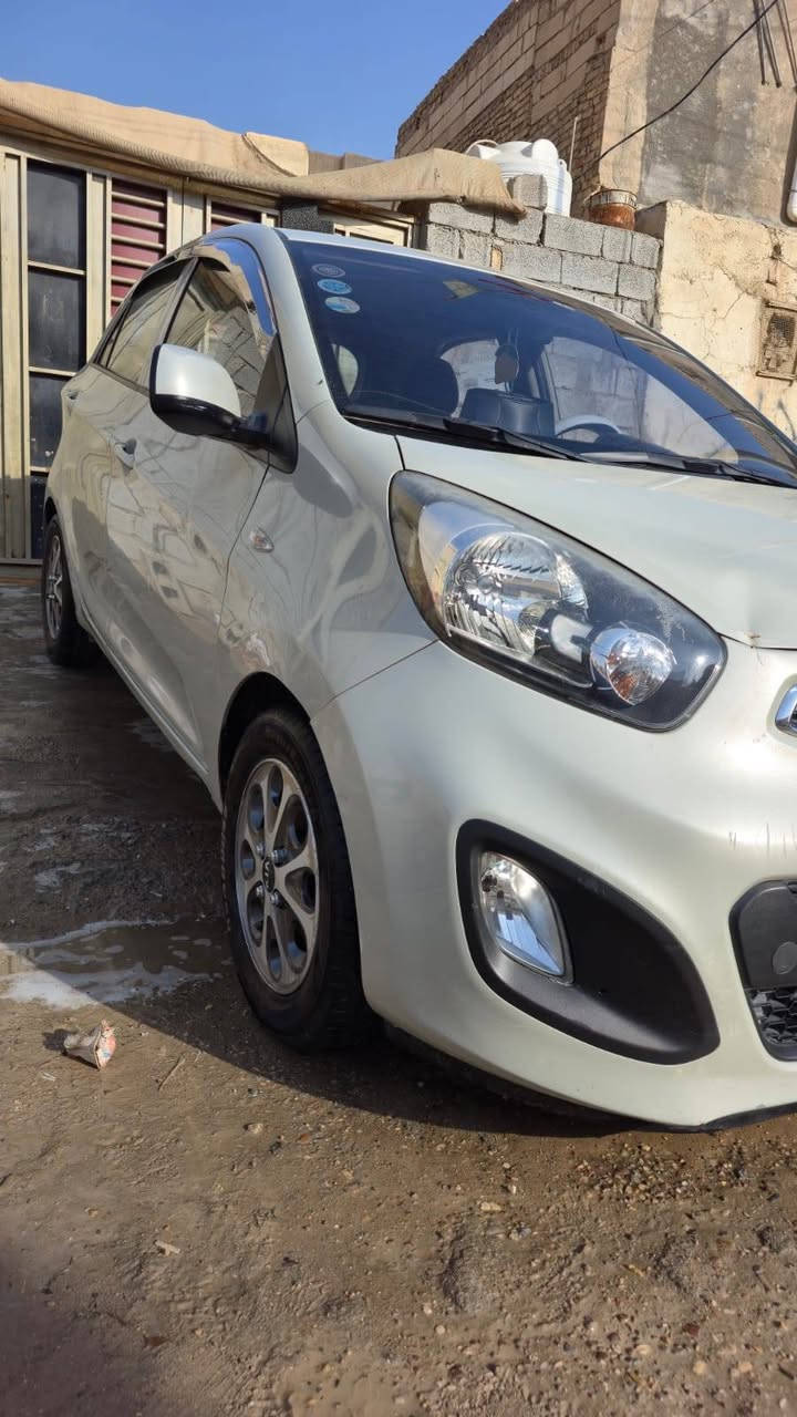 سلام عليكم
كيه بكاتوه مورنك (أدوات أدوات) السياره وارد كوري 
موديل ٢٠١١ سياره مكفوله كفاله عامه كص او ضربه كير مكينه كفاله
السياره شاشه  كشنات تتفه تبريد حساسات كامره 
كشنات جلد اصل
مكينه ١٢٠٠ ثلاثه بستم
السياره اقتصاديه انسه الصرف بانزين
تخم تاير جديد 
حداديه جديده
السياره بيه أرقام أو سنويه اربيل طبق الأصل
مكان الناصريه 
غير متواجد عله الفيس
***********
السعر 50
