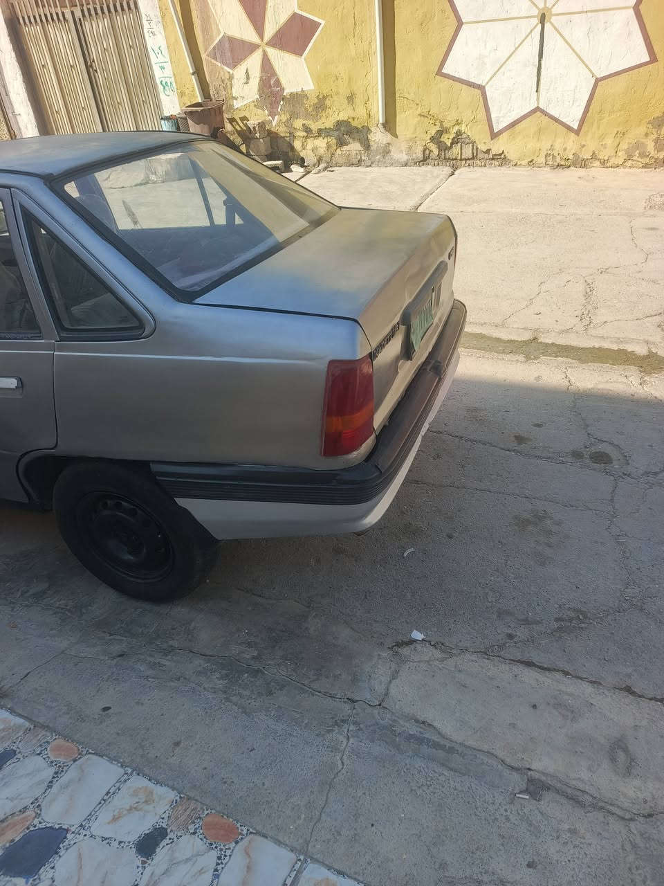 اوبل كاديت للبيع سعر كولش مناسب مكان سياره كركوك رقم موبيل ***********
