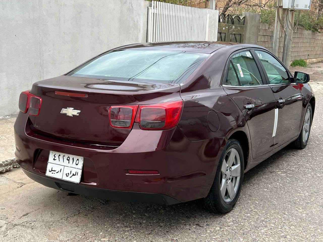 شوفرليت ماليبو 2015وارد خليجي مكفوله من الحادث شرط صبغتها حزام لان الصبغ كانت جارده تحديد لون فقط .محرك 2400 بدون توربو المرغوب سياره حلوه ونظيفه رقم اربيل تحويل وكاله شرط سعر 78ومجال عنوان اربيل 
***********
***********
شوفرليت ماليبو 2015 خليجي مه كينه 24 بى توربو مه رغوب حيزام بوياغ به شه رت بى ليدران توماتيك ته بريد وموصفاتي تر . بناو كردن وكاله به شه رت .سعرى 78ورقه و مجال شوين هه ولير أربيل, العراق
