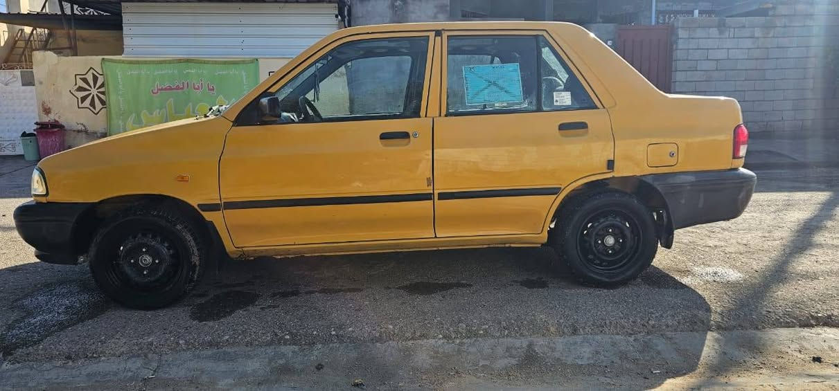 السلام عليكم سايبه موديل ١٢ مكفوله من شواصي مكينه وكير بيه بس جاملغ صبغ وشواصي رقم بغداد نكليزي هيه غرمات مصفره مكان سياره خان بني سعد اني مكلف بالنشر رقم الهاتف صاحب سياره السعر ٤٠ وبيه مجال كلش بسيط ***********
