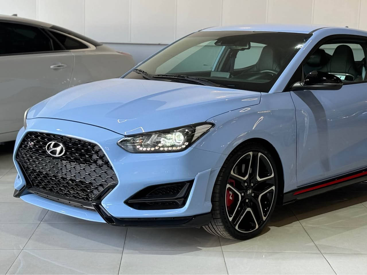 هونداى ڤولستر
مواصفات فول ١/١ N
مكينه٢٠توربو
بودى سبورت بيلادى 
كرسي سبورت
ماشي٢١٠٠٠
ضرر بيها بونيد شبر جاملغ 
رقم اربيل جديد سجل رقم
سعر١٦٥٠٠$
*********** أربيل, العراق
