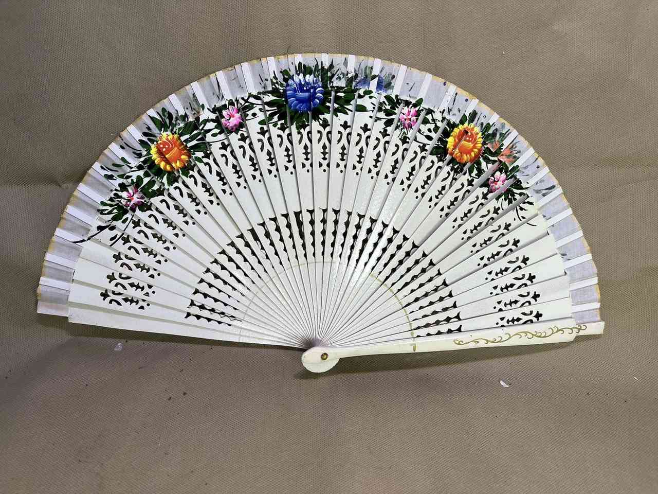 بسم الله
فتح بالة منزلي أوربي
أي قطعة تعجبكم دزو صورتها خاص يجيكم السعر، تُهمل التعليقات بسبب مشكلة في الاشعارات 
تابِـعو الحِساب، كل كم يوم ننشر انتيكات ودعافيس مُختلفة


**إذا كنت صاحب هذا الإعلان وتريد حذفه لأي سبب، رجاءا أرسل رسالة إلى الدعم الفني**