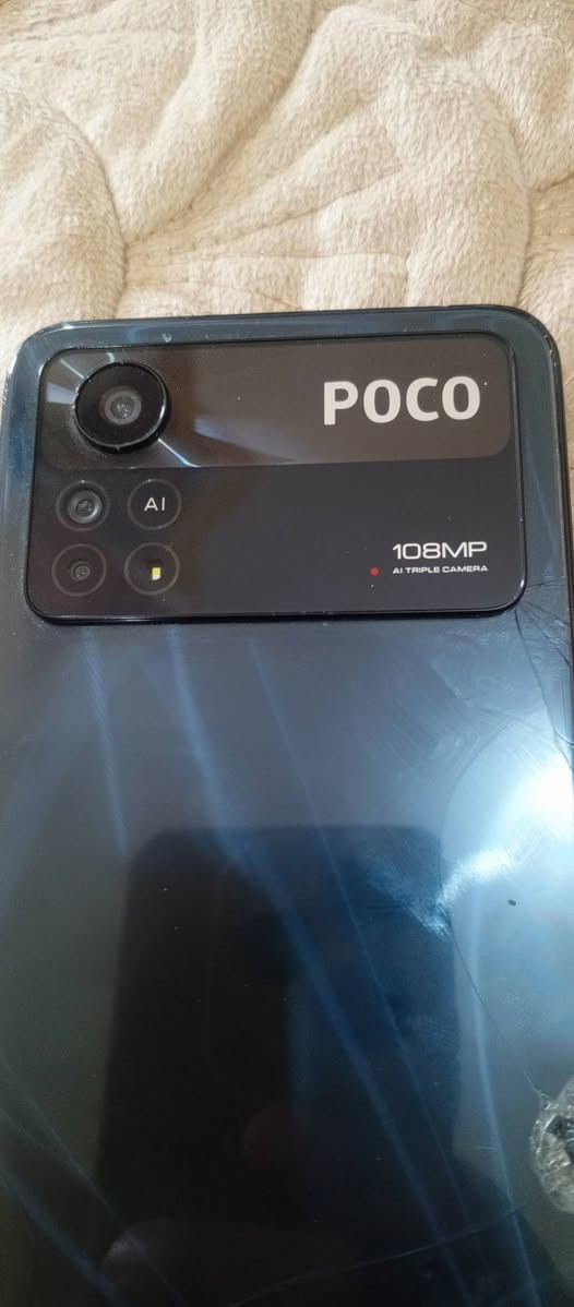 السلام عليكم بوكو POCO X4 Pro 5G تلفون للبيع تليفون نظيف مبدل شاشه وكاله بطاريه 6000 شحن 67 واط تلفون ببجي 60 فريم مكاني نيسان عماره السعر 130 مراوس مبدل شاشه وكاله


**إذا كنت صاحب هذا الإعلان وتريد حذفه لأي سبب، رجاءا أرسل رسالة إلى الدعم الفني**