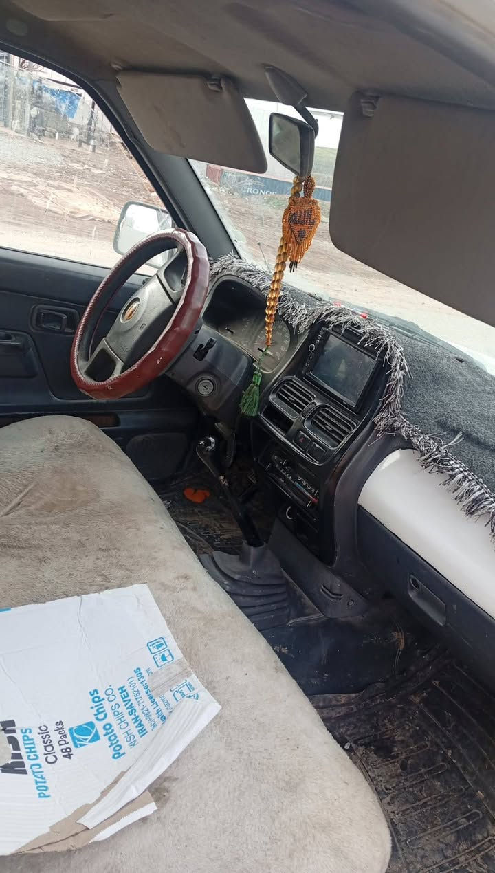 سلاوی خوا لە هەموو لایەک نیسان مۆدیل2002 گێر مەکینە ئەکسل بەشەرت 
تەبریت پاوەرنیە کامل بۆیاخ لەسەر ساغی دەعمی نیە سەنەوی تازەیە تا 2030 مالی دۆست شوێنم سلێمانیە***********
*********** السليمانية, العراق
