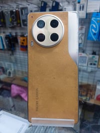 تكنو كامون ٣٠ ذاكره ٢٥٦  مبدل شاشه اصلي تفصيخ شرط  سعره ١٥٠ وبي مجال  ...