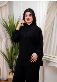 سوت نسائي • كشمير • سواد فاحم