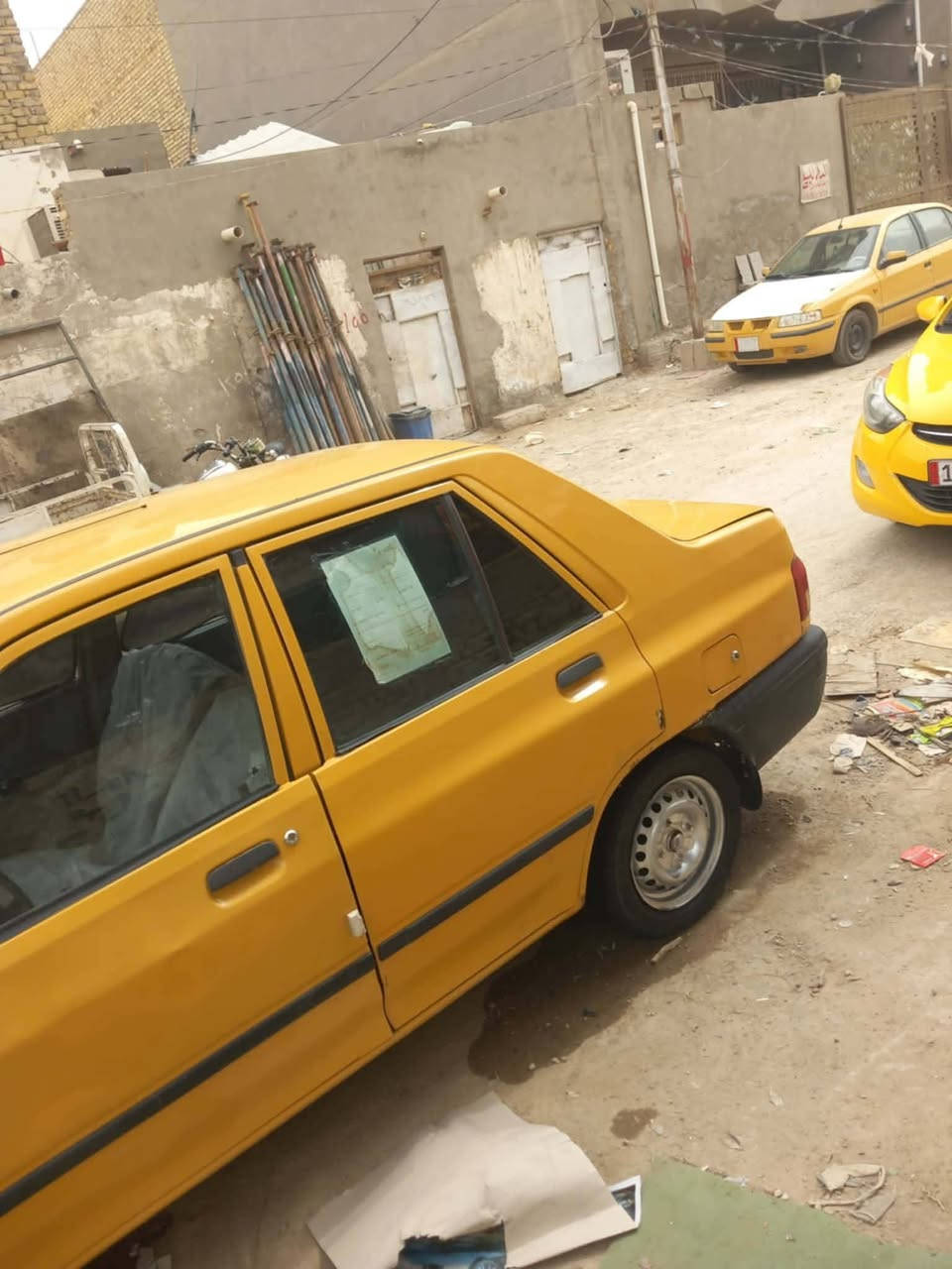 سلام عليكم سيارة للبيع نضيفه كلش موديل15 سعرهه 28شراي يتصل***********
