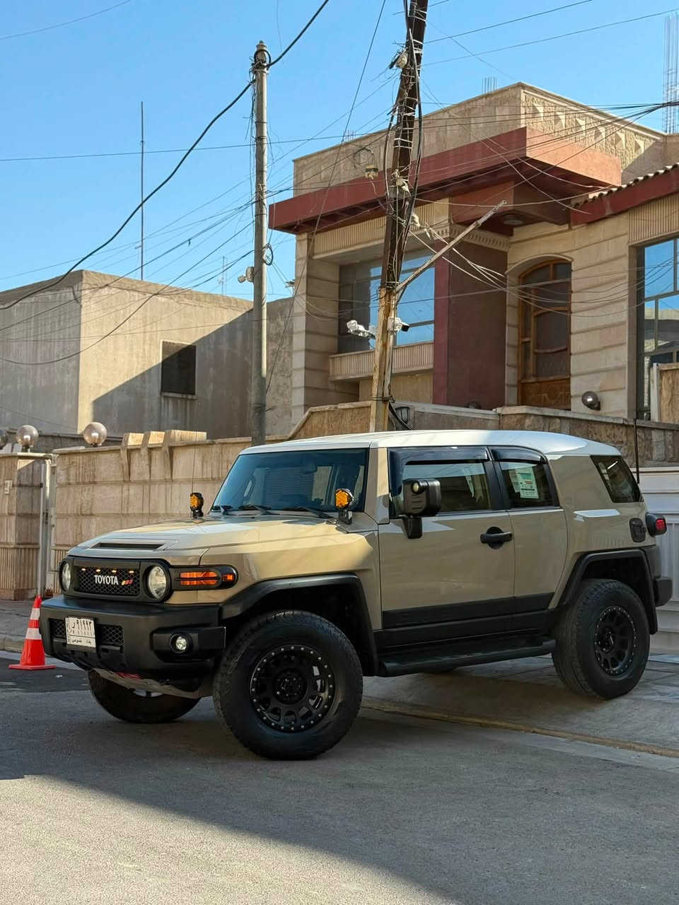 تويوتا اف جي كروزر خليجي موديل 13 لون بيجي المرغوب..
السعر 23,500$  وبيه مجال بسيط جدا ..

مكفوله كفاله كير ومحرك وصبغ
فقط بارد جاملغ امامي وجاملغ خلفي ع كد شبر ثنينهن ..

السياره مصروف عليه هوايه وكلشي بيه اصلي مع ادامه كامله وكافه الزيوت مبدله ..

مواصفات 
فور ويل - دفلوك - اي تراك 
دبل تانكي
درع ميكنه trd
5ويل كب ميثود + تايرات كومهو  نظيفه جدا
شاشه كبيره
بروجكترات اماميه وخلفيه واللايت لد ابيض 
بوصله ودرجة الحراره 
ارضيات حوضيه اصليه 
جهاز قراءه الاعطال والعدادات OPD 
داخل بيجي والكشنات مخمل
سستم صوت اصلي كامل  مبدل من عالم المضخمات 
شماسيات عدد ٢ + تجاوي عدد ٢
ماشيه ٢٠٠ كيلو

مكاني بغداد 

للتواصل  #*********** 
او ماسنجر
