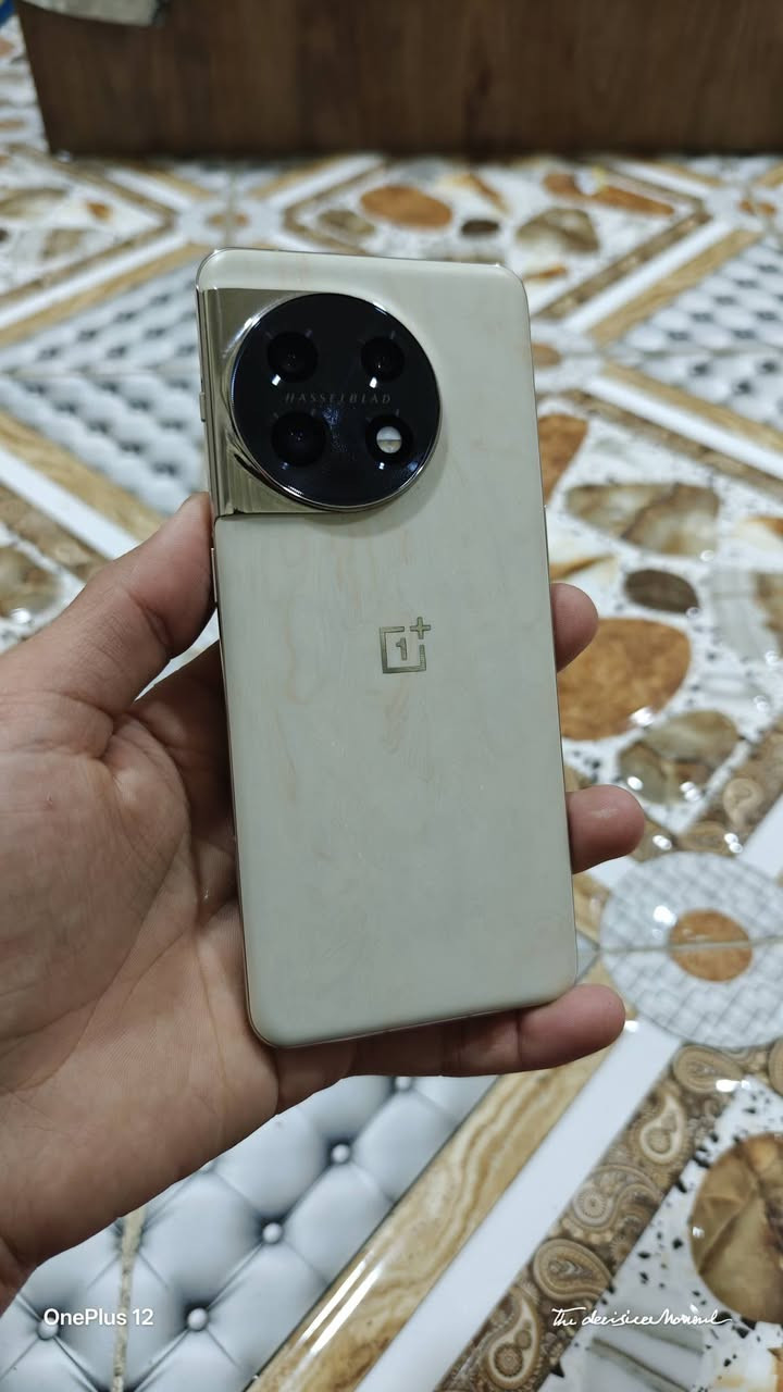 One plus 12 5g
كامل ملحقات الاصلية 512/16
سعرة 650

One plus 11 5g
لون مميز بدون ملحقات فقط كڤر 256/16
نضافة فول استخدام قليل اخو الجديد سعرة 425 
مكاني ديالى


**إذا كنت صاحب هذا الإعلان وتريد حذفه لأي سبب، رجاءا أرسل رسالة إلى الدعم الفني**