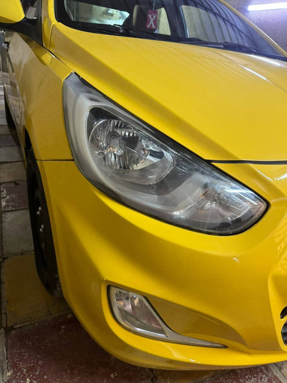 السلام عليكم للبيع اكسنت 2017 رقم بغداد تحويل مباشر  محرك 1600 سياره جاهزة صبغه جديده بيها ضربه بلضهر بسيطه السياره خير من الله مكانها بغداد المشتل السعر 83 وبيها مجال ***********
