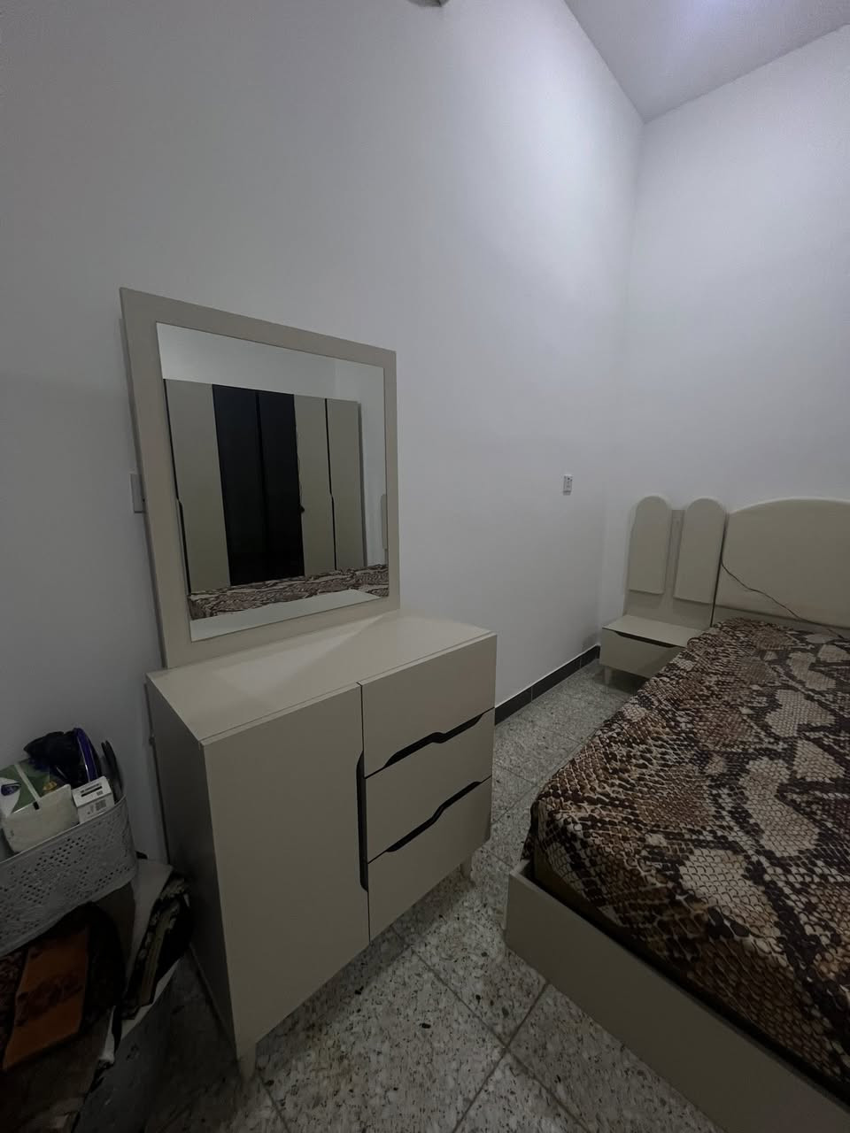 غرفه مارمستعمله اليوم شديناها ومعجبت امي للبيع العنوان الدوره


**إذا كنت صاحب هذا الإعلان وتريد حذفه لأي سبب، رجاءا أرسل رسالة إلى الدعم الفني**