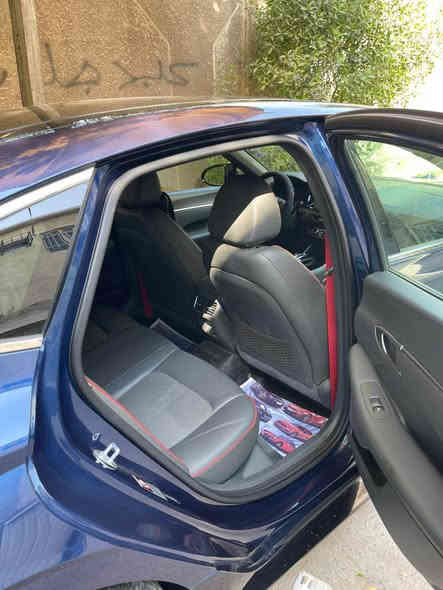 سلام عليكم 
سوناتا sel plus 2021 
الحادث ربع بنيد فقط والصور موجودة بالمنشور 
المواصفات 
محرك 1600 تيربو 
بنوراما 
بصمة 
كامرا دوارة 
رادارات 
توقف ذاتي 
سايد بريك بصمة 
اوتو هولد
مرايات تعتيم 
كشنات جلد وتدفئة والسايق كهرباء
لدات امامي خلفي
اشاير بالمري 
شاشة دجيتال تدعم الكار بلي
اربع وضعيات قيادة 
شحن لاسلكي 
تبريد قطعتين منفصل
شفتات ستيرن 
تحكم ستيرن 
سماعات bossودمام خلفي 
صندوق ذكي 
خروج ع المسار وتنبيهات فول
السيارة ماشية 37الف كيلو حقيقي
بعدهةجديدة 
السعر18,500$ وبيهة مجال بسيط 
للاستفسار *********** Colombo
