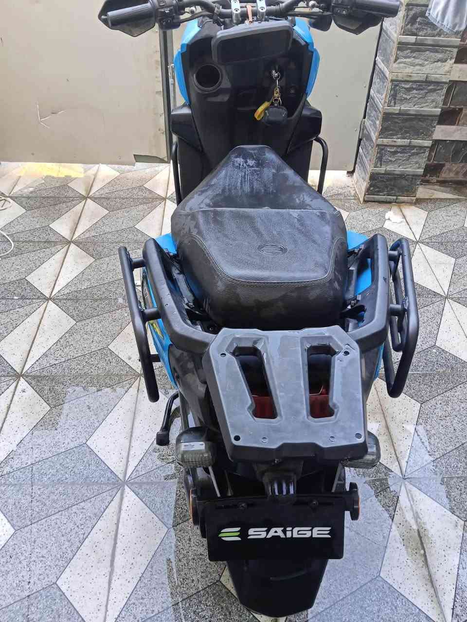 اباتشي موديل 25 للبيع ب800 وبيها مجال 
تفاصيل خاص ***********
