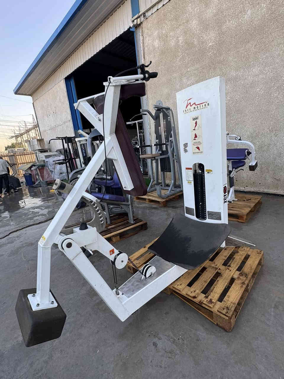 تحية طيبة 
تصفح واختار ما يناسبك متوفر داخل المخزن اجهزة نادي رياضي متنوعة اسعار مناسبة العنوان بغداد الرستمية مجاور محطة وقود المشرق العربي ***********
