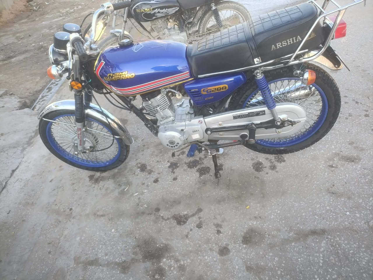 نامه برو 21 رقم وسنويه مداور ثاني يوم شاصي مديل 12كهربائيات شغاله برغي ماعوزه مكان  
 حي العسكري سعره 875بيه مجال حك الجيه ***********
