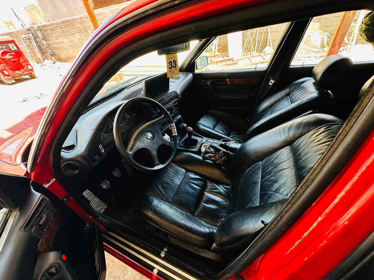 �
السلام عليكم ورحمة الله وبركاته

للبيع BMW 525 لون أحمر، سنوية 30، سيارة بلدية وحالتها جيدة.

🔹 الصبغ: حزام فقط
🔹 لا بنيد ولا قمارة ولا جنطة ولا بيبان
🔹 المالك موجود
🔹 مداور ثاني يوم
🔹 شرط التحويل
🔹 تخم تايرات وحدادية جيدة
🔹 التبريد شغال
🔹 كشن كهرباء
🔹 كير عادي
🔹 مكينة خير من الله

💰 السعر خاص

للاستفسار ومعرفة باقي تفاصيل السيارة:
📞 ***********

📍 الموقع: واس
