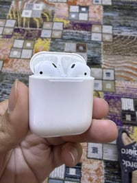 ايربود 2 • خلل باليمين • بدون ملحقات