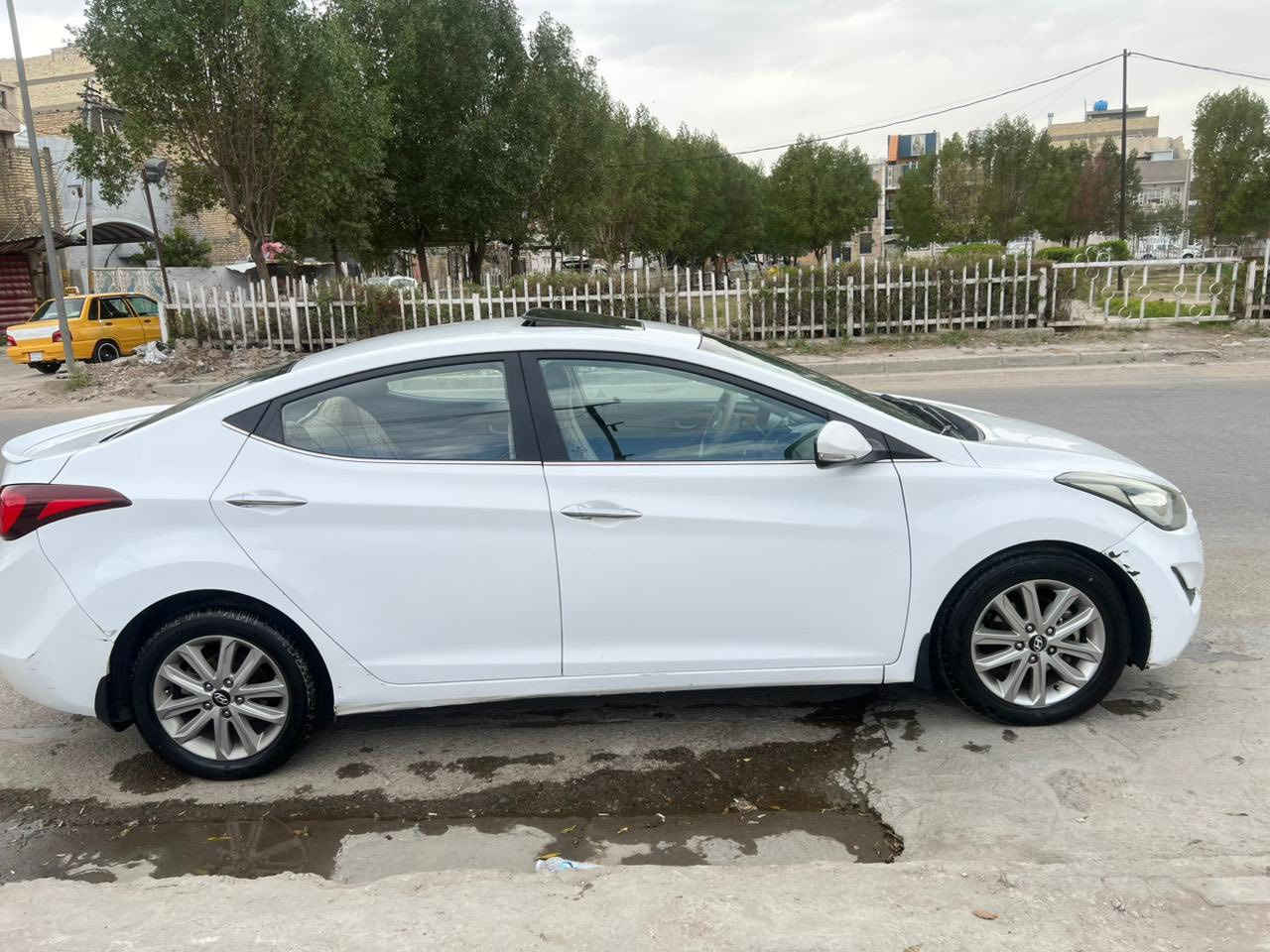 سلام عليكم انتره 2016 خليجي فول سياره للخير عده البصمه مكينه 2000دوش كفاله عالمه سونار بل منشور 
سعر 130 
العنوان ام الكبر 
***********
