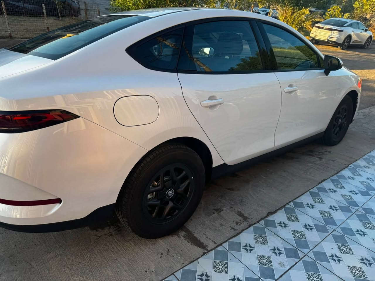 � للبيع BYD Qin Plus
مديل 2025 
مرقم بغداد لوحات وسنوية بأسمي
كفالة عامة من الصبغ، التبديل، البارد، والتكحيل.
الممشى 200 كم فقط. الكلي
السيارة بحالة الوكالة، ولا تحتاج أي مصروف.
جميع الأغراض الأصلية موجودة، مع الشاحن الأصلي وكامل ملحقاته.
📍 الموقع: بغداد.
💰 السعر: 19 مليون 
موبايل  : ***********

