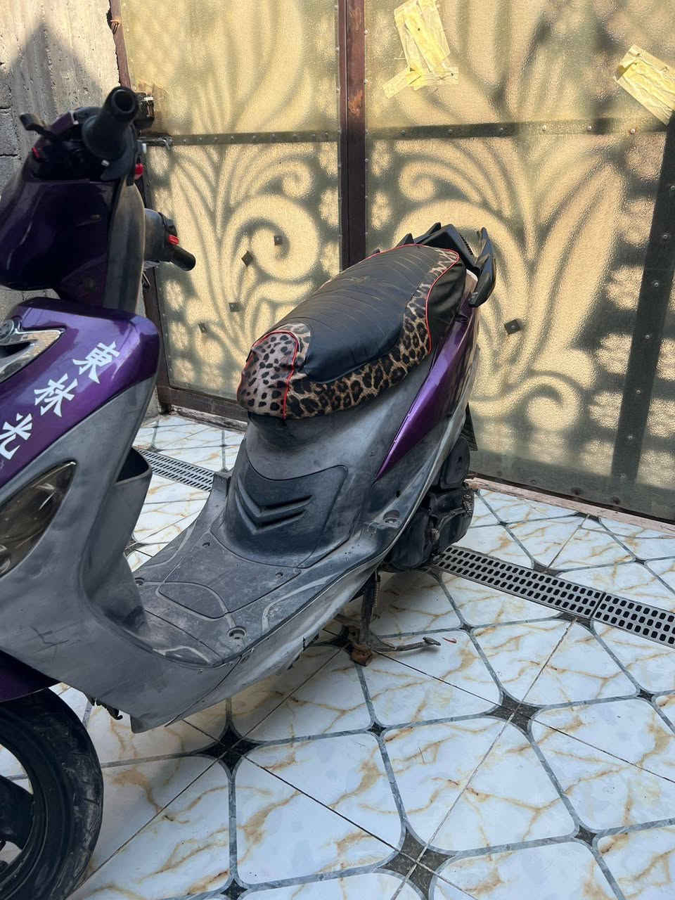 للبيع ختم واحد  كلشي شغال بيه مفتوحه
مكان كرنه 
***********
