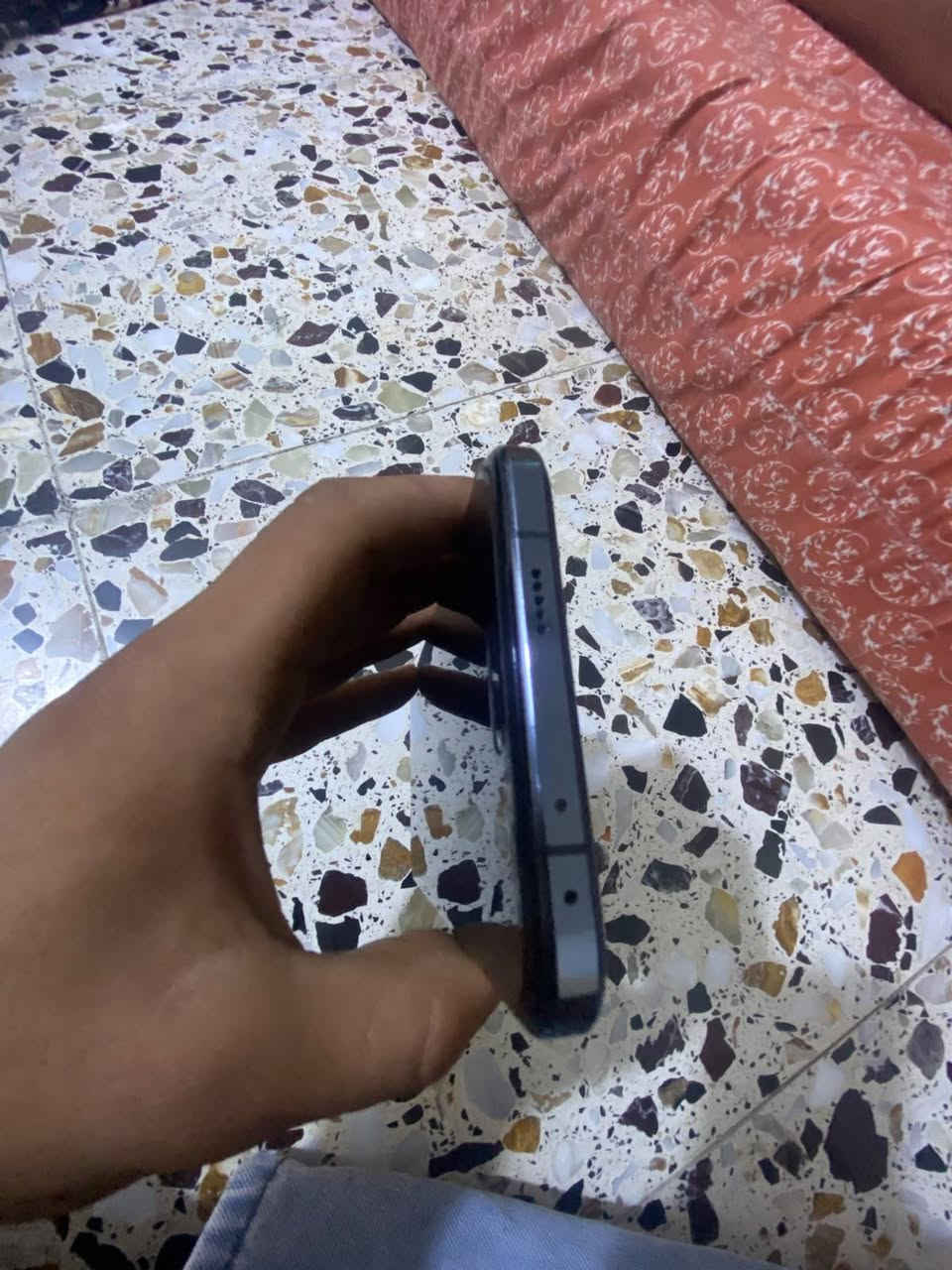السلام عليكم ورحمة الله وبركاته هونر ماجك 7 برو اسود نضيف جدا جدا كامل ملحقات للبيع السعر 900 وبيه مجال للاستفسار الاتصال على الرقم ***********
بغداد الدوره 
السلام عليكم ورحمة الله وبركاته هونر ماجك 7 برو اسود نضيف جدا جدا كامل ملحقات للبيع السعر 900 وبيه مجال للاستفسار الاتصال على الرقم ***********
